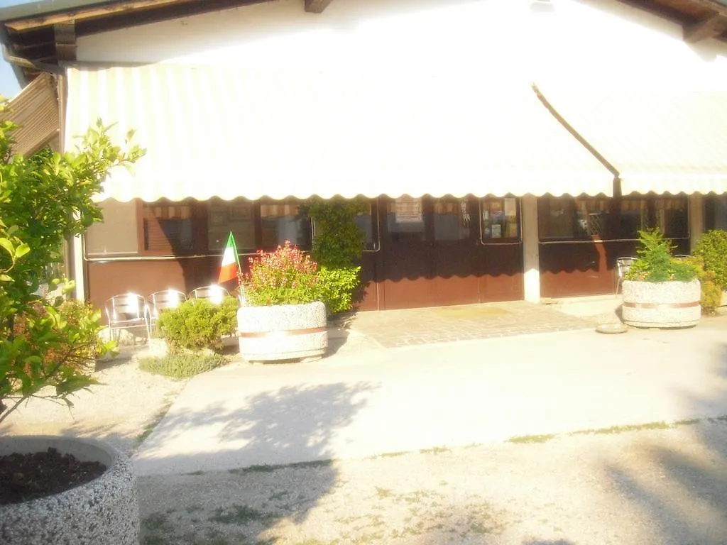 Agriturismo La Chioccia Campagna Lupia 0*,  Italien
